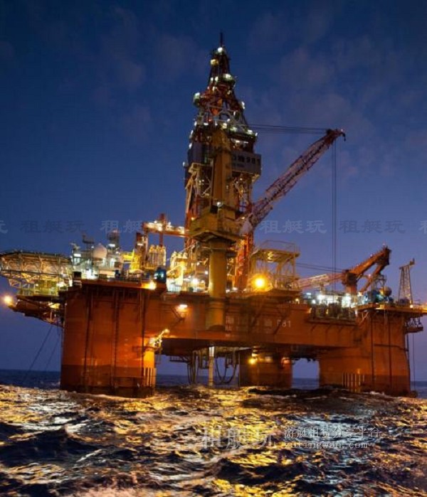 三亞海釣?zāi)康牡赝扑]，租艘釣魚(yú)艇去海釣吧！