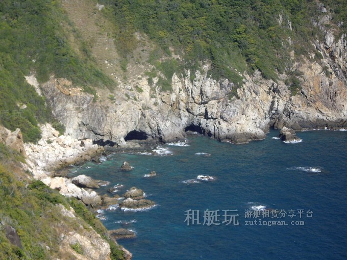 三亞海釣?zāi)康牡赝扑]，租艘釣魚(yú)艇去海釣吧！