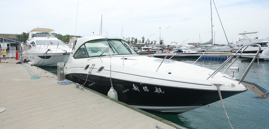 Searay305運(yùn)動(dòng)艇